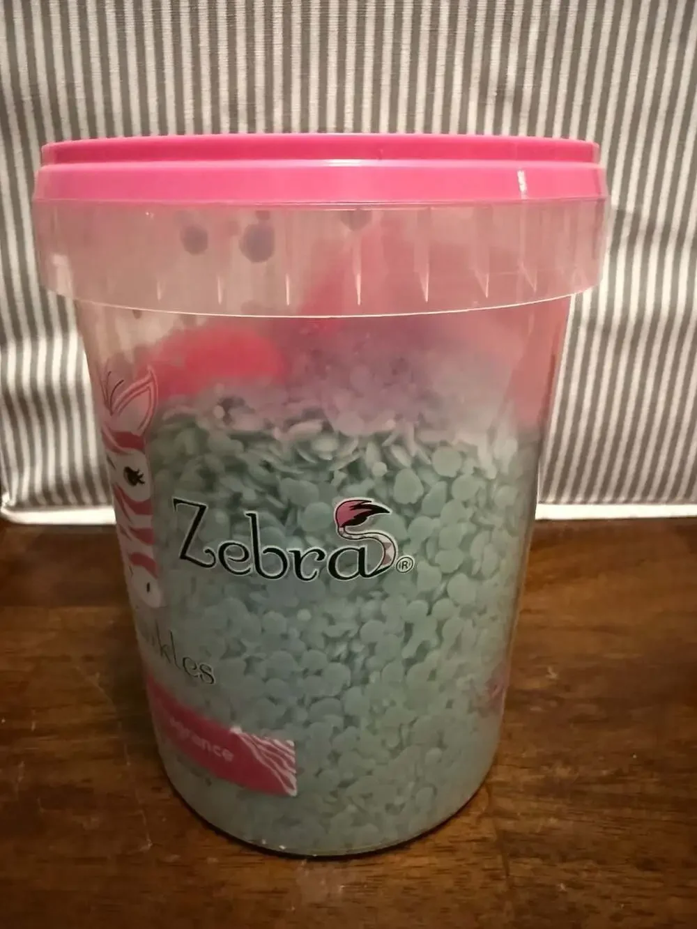 Pink Zebra Sprinkles Soy Wax Melts in Aquamarine Scent